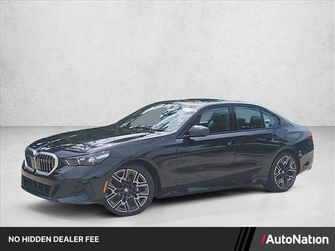Used 2026 BMW 530i xDrive AWD/4WD image 1
