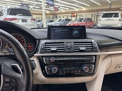 Used 2019 BMW 430i Gran Coupe w/ Convenience Package image 28