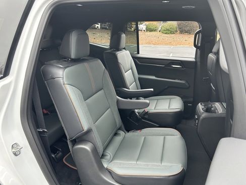 New 2026 GMC Acadia AT4 image 46