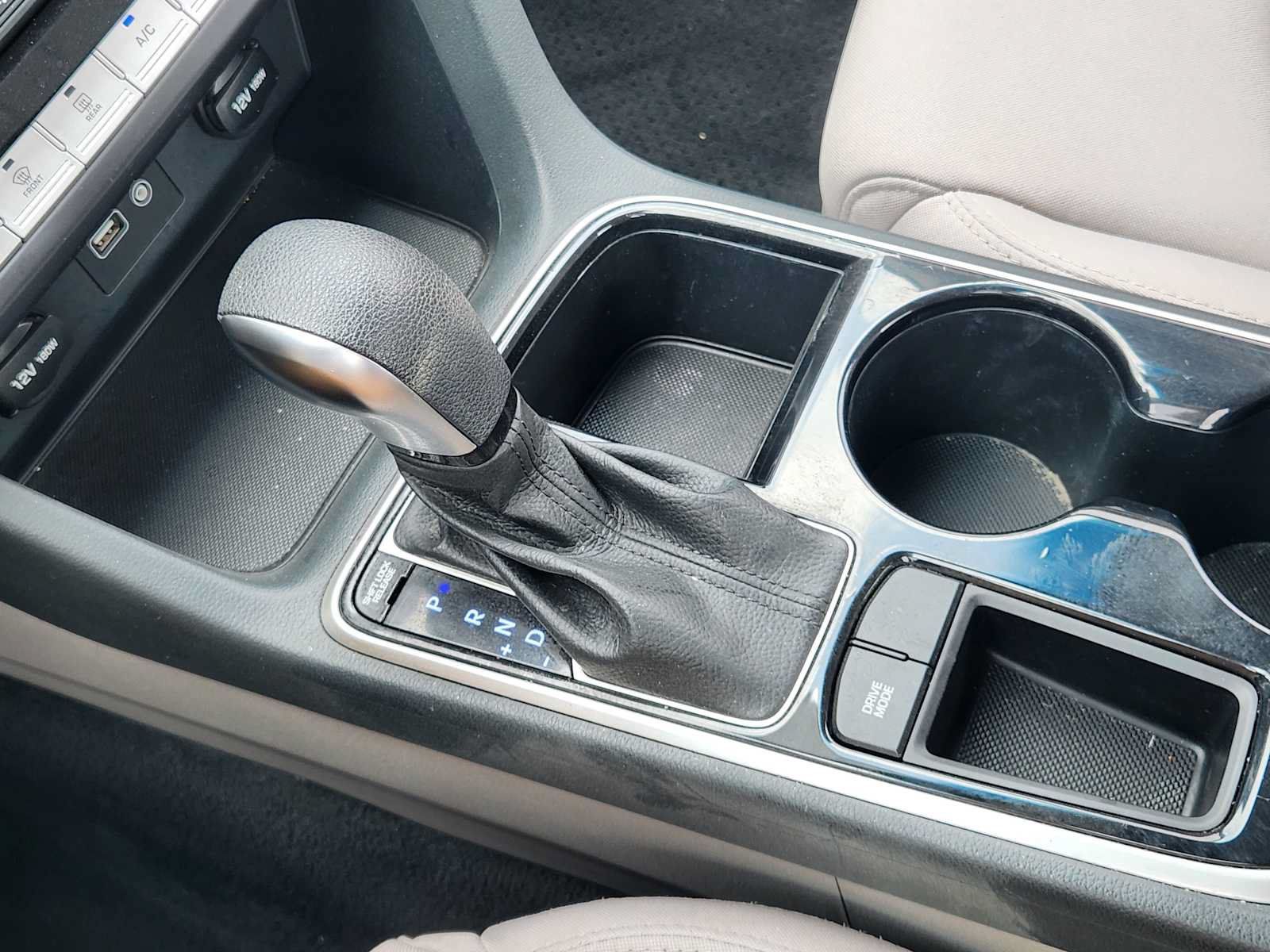 Used 2018 Hyundai Sonata SE FWD image 19