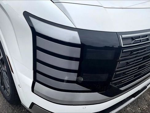 New 2026 Hyundai Palisade Calligraphy FWD image 32