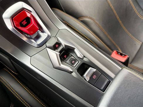 Used 2018 Lamborghini Huracan LP 580-2 RWD image 21