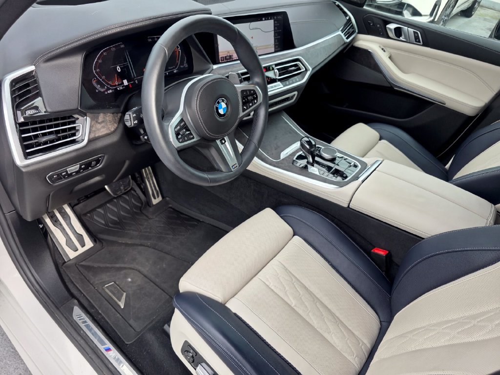 Certified 2021 BMW X5 xDrive40i w/ M Sport Package AWD/4WD image 9