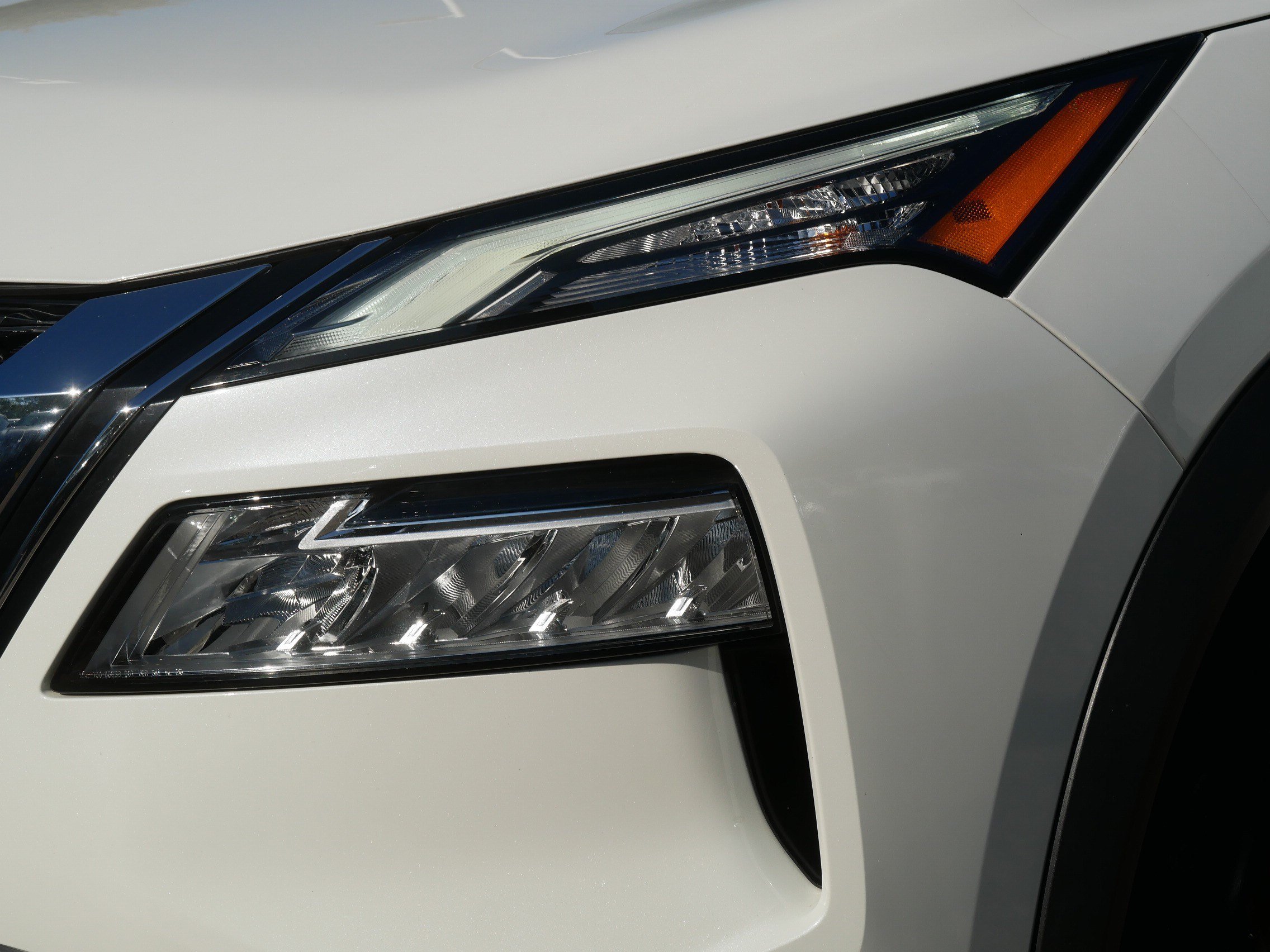 Certified 2023 Nissan Rogue SV w/ SV Premium Package AWD/4WD image 16
