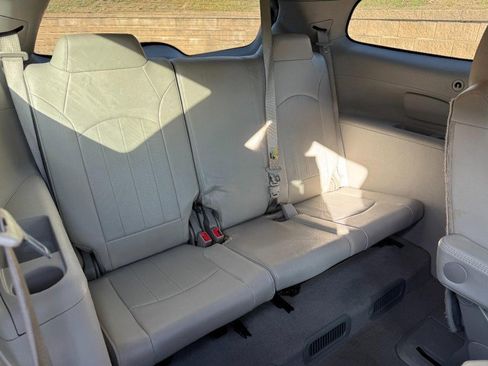 Used 2017 Buick Enclave Leather image 11