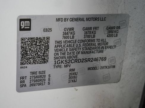 Used 2025 GMC Yukon AT4 w/ AT4 Premium Package AWD/4WD image 45