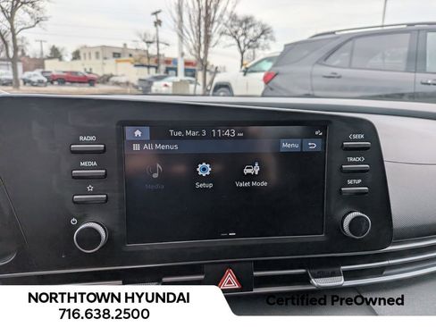 Used 2023 Hyundai Elantra SEL image 24