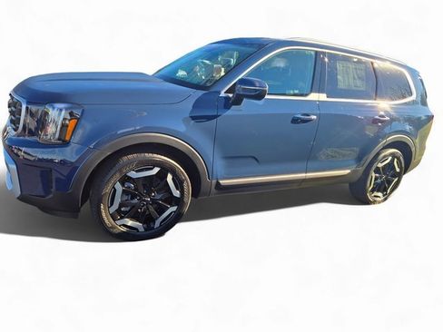 New 2025 Kia Telluride S image 7