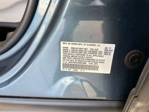 Certified 2017 Honda Pilot Touring image 39