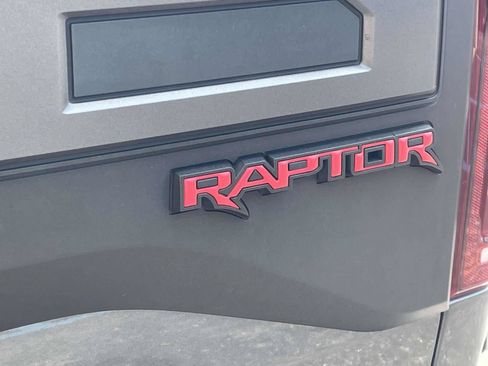 Used 2019 Ford F150 Raptor w/ Equipment Group 802A Luxury AWD/4WD image 5