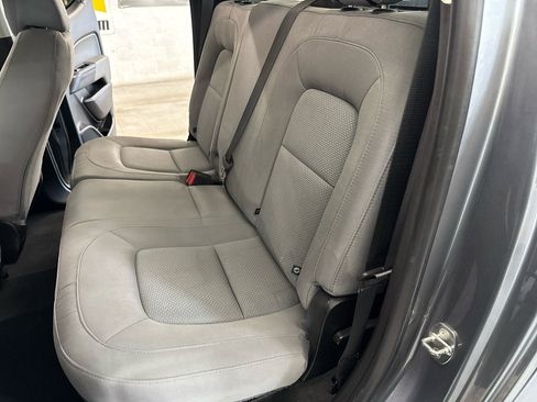 Used 2022 Chevrolet Colorado W/T w/ WT Convenience Package image 33