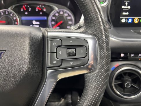 Used 2023 Chevrolet Blazer LT image 24