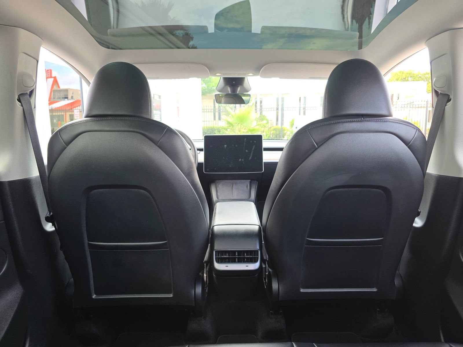 Used 2023 Tesla Model Y Long Range AWD/4WD image 36