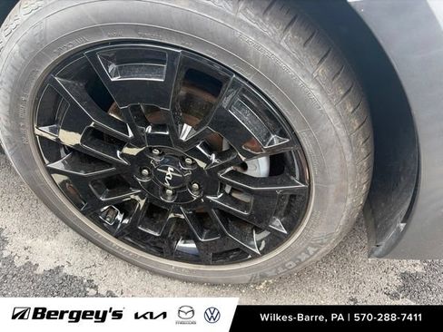 Used 2022 Kia Telluride SX w/ SX Prestige Package AWD/4WD image 5