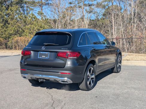 Used 2021 Mercedes-Benz GLC 300 4MATIC image 5