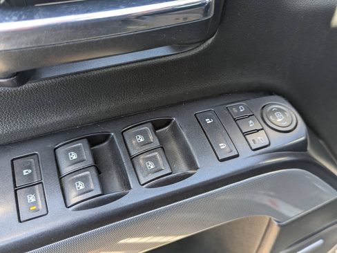 Used 2015 Chevrolet Silverado 1500 LTZ Z71 w/ Midnight Edition AWD/4WD image 25