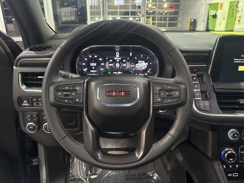 Used 2024 GMC Yukon AT4 w/ AT4 Premium Package AWD/4WD image 21