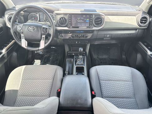 Used 2023 Toyota Tacoma SR5 RWD image 15