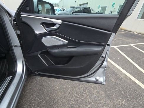 Used 2025 Acura RDX w/ Technology Package image 26