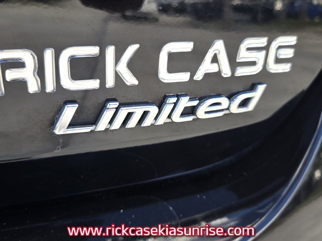 Used 2018 Hyundai Sonata Limited FWD image 15
