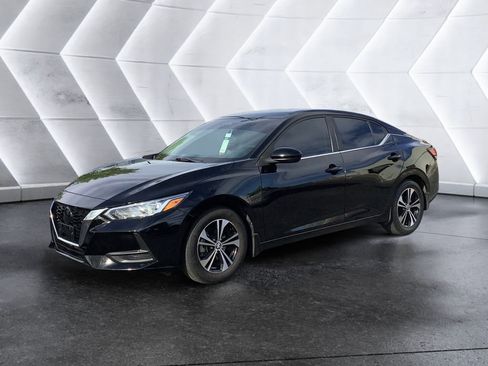 Used 2022 Nissan Sentra SV image 3