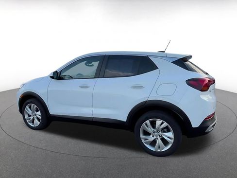 Used 2025 Buick Encore GX Preferred AWD/4WD image 10