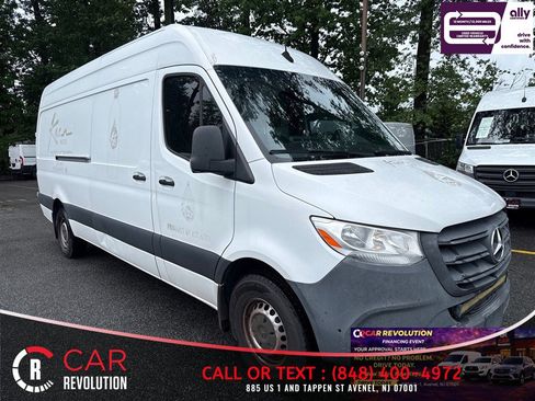 Used 2021 Mercedes-Benz Sprinter 2500 image 1