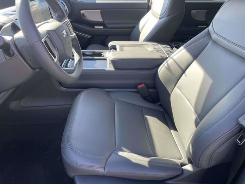 New 2026 Ford Expedition Active RWD image 12