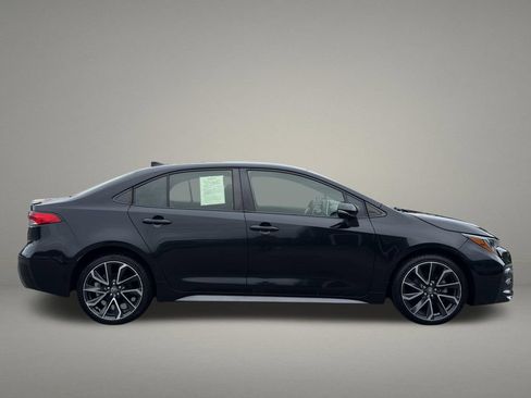 Used 2021 Toyota Corolla SE FWD image 6
