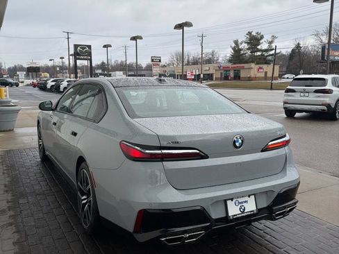 Certified 2024 BMW 760i xDrive w/ Executive Package AWD/4WD image 6