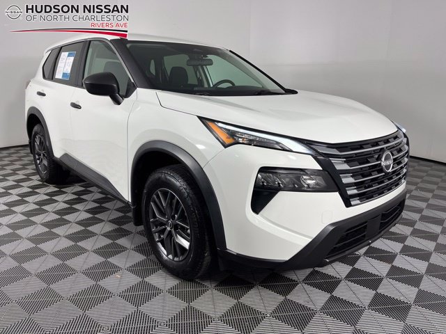 Certified 2025 Nissan Rogue S FWD image 1
