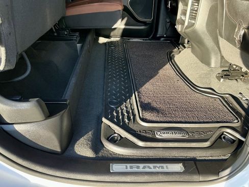 Used 2023 RAM 1500 Limited image 28