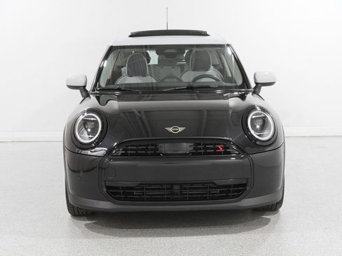 Certified 2025 MINI Cooper S image 2