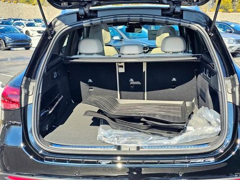 New 2026 Mercedes-Benz GLC 300 4MATIC image 10