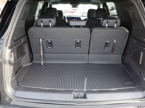 New 2026 Chevrolet Traverse Z71 w/ Enhanced Driving Package image 39