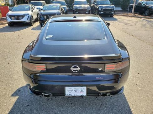 Certified 2024 Nissan Z Performance w/ Floor Mat Package image 5