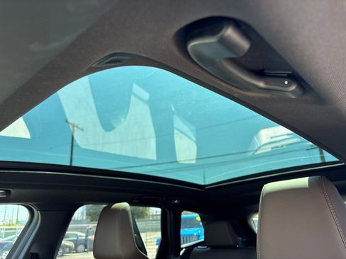 Used 2025 BMW X3 M50 image 10