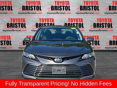 Used 2023 Toyota Camry LE w/ Convenience Package FWD image 9