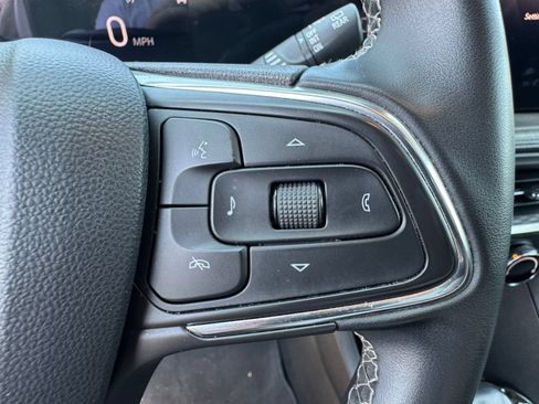 Used 2024 Buick Encore GX Preferred FWD image 31