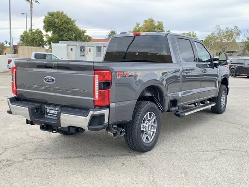 New 2026 Ford F250 Lariat w/ FX4 Off-Road Package image 8