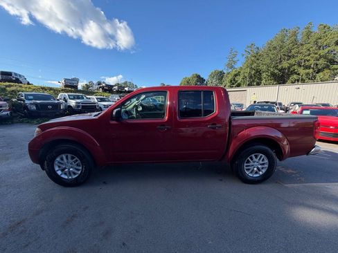 Used 2016 Nissan Frontier SV w/ SV Value Truck Package RWD image 8