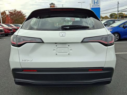 Certified 2023 Honda HR-V LX image 5