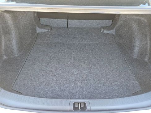 Used 2025 Toyota Corolla LE image 24