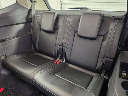 Used 2019 Volkswagen Atlas SE FWD image 35