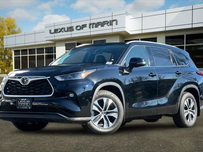 Used 2022 Toyota Highlander XLE
