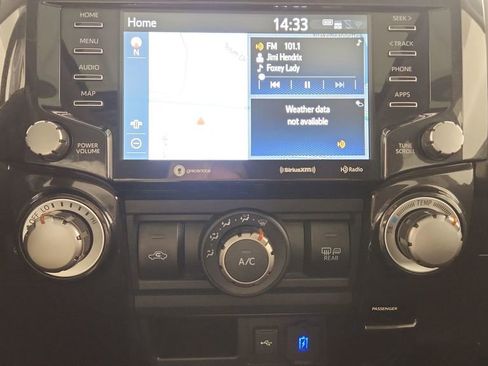 Used 2023 Toyota 4Runner TRD Off-Road Premium image 18