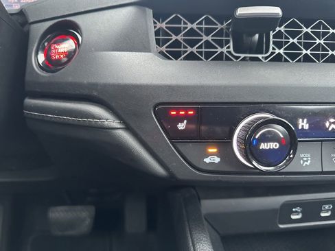 Certified 2023 Honda Accord EX image 5