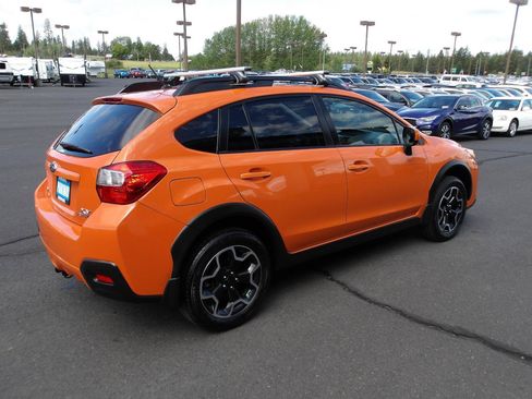 Used 2013 Subaru Crosstrek 2.0i Limited w/ Popular Pkg 2 AWD/4WD image 5