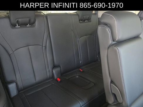 Used 2026 INFINITI QX60 Pure w/ Cargo Package FWD image 9