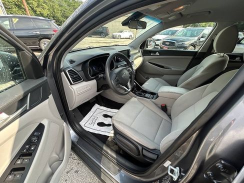 Used 2019 Hyundai Tucson SE FWD image 6